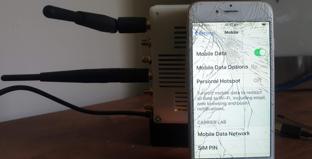 iPhone connecting to SRS LTE eNodeB SDR